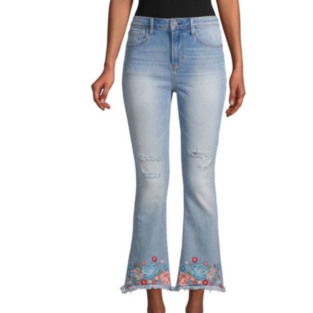 Driftwood Roxy Embroidered Kick Flare Raw Hem Light Cropped Blue Jeans Sz 29